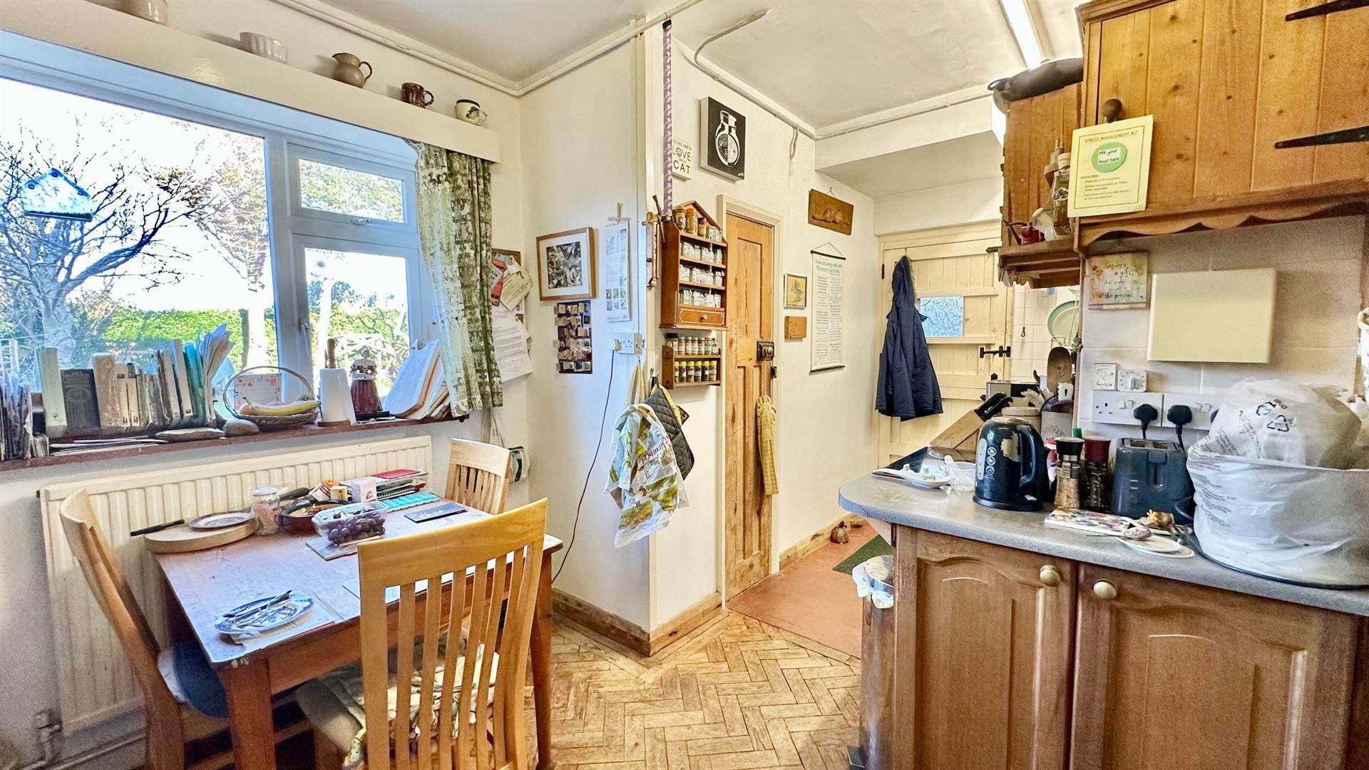Cooden Drive, Cooden, Bexhill-On-Sea